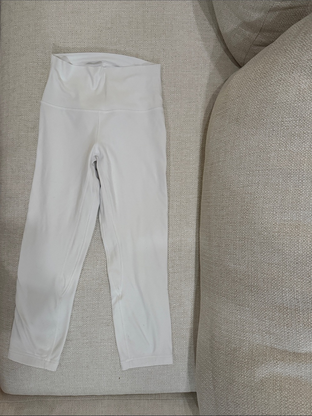 Lululemon align white cropped yoga pants 🤍 4